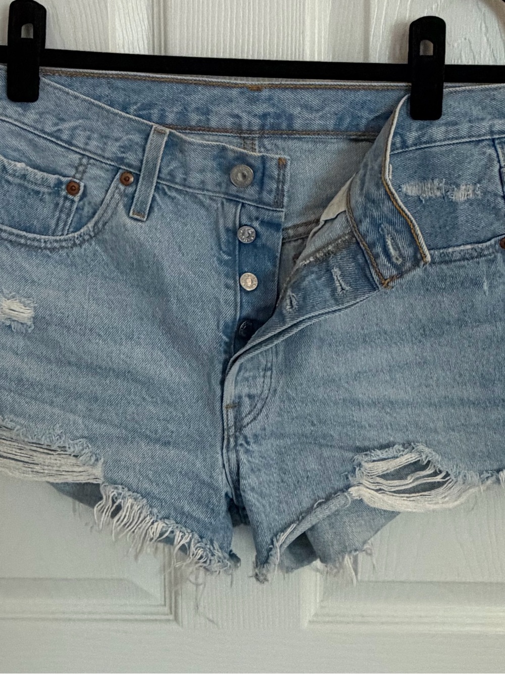 Levi's 501 Denim Jean Shorts - Picture 4 of 4